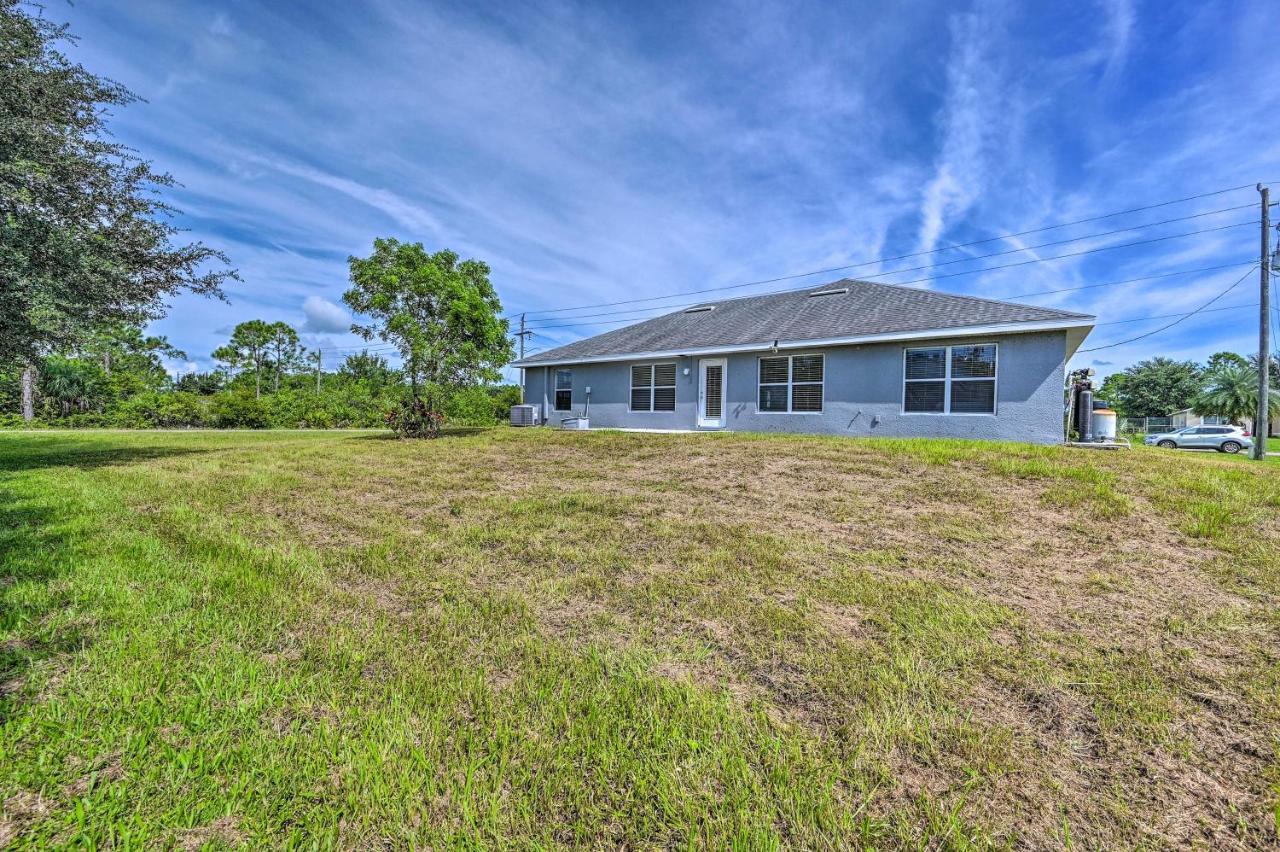 Ranch-Style Lehigh Acres House With Big Backyard! Villa Exterior photo